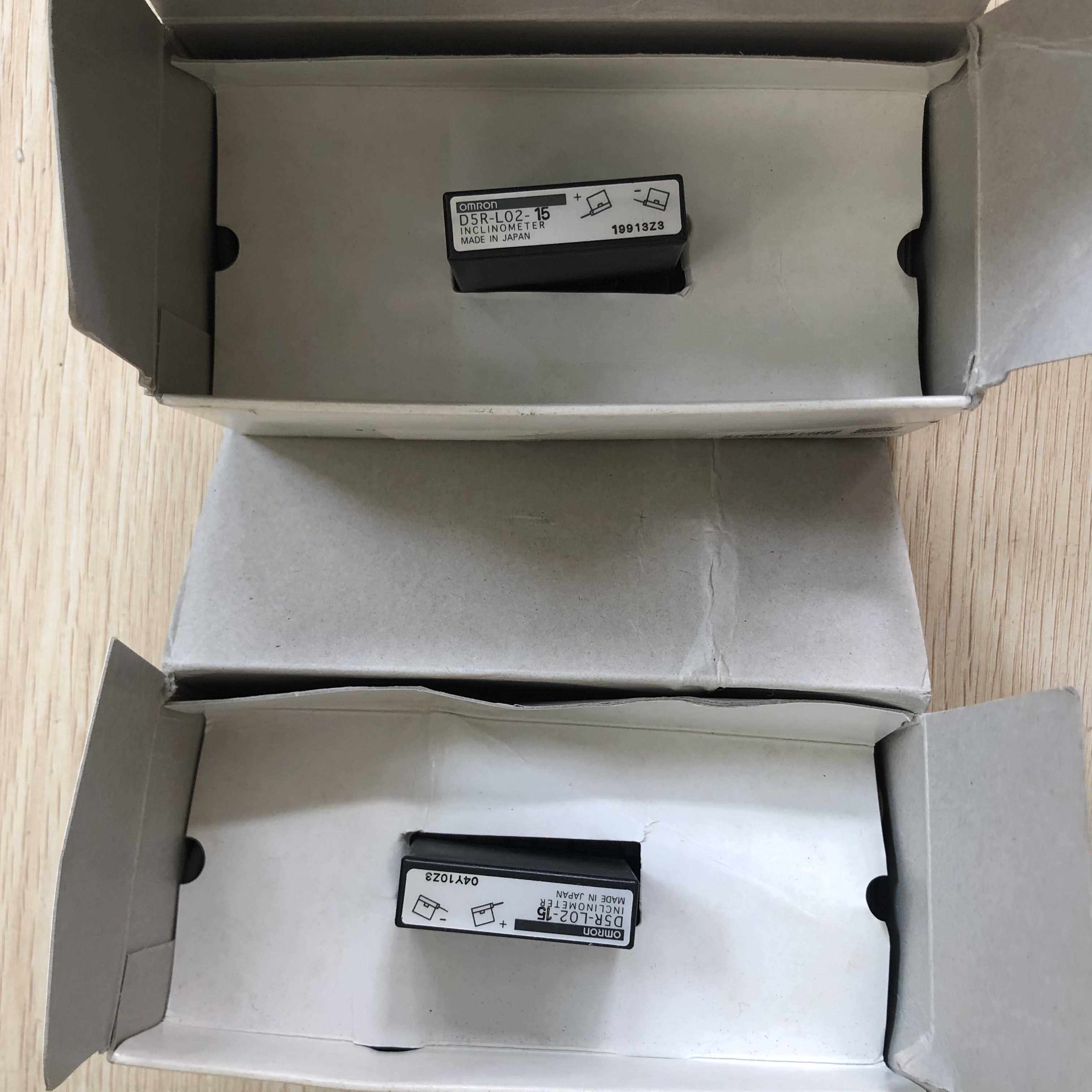 ￥ 全新原装 欧姆龙 D5R-L02-15 实物照片 询价