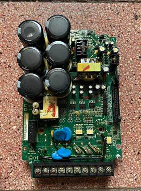 英RZF威腾变频CHE和CHF100A功板3器/3.7率/4/源5.5KW驱动板电板主