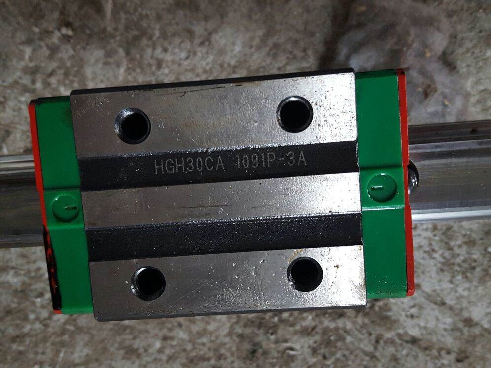 台湾上银 HGR30直线导轨线性滑轨HGH30CA 滑块 (方滑块)询价