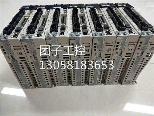 ￥SGDV-1R6A01B002 拆机安川5系200W伺服驱动器 现货 询价