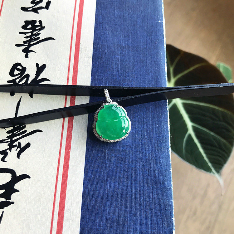 包缅料 缅甸天然A货翡翠葫芦冰种甜绿色浅阳绿起胶18k金满钻镶嵌