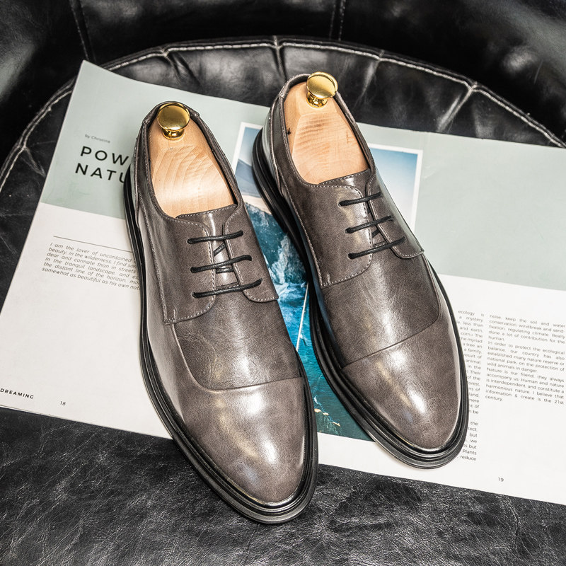 LEATHER SHOES MENS BUSINESS FORMAL WEAR MENS TREND BRITISH PLUS SIZE WEDDING GROOM SHOES SUITS AUTUMN AND WINTER HEIGHTENED MENS SHOES