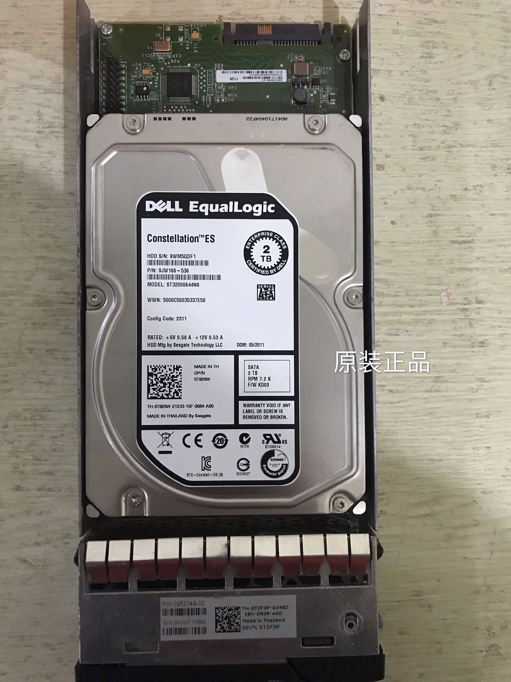 9JW168-536 KD03 DELL 0T926W Dell EqualLogic 2TB SATA PS6000