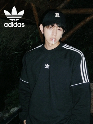 阿迪达斯2023秋冬新品圆领长袖