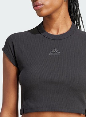 阿迪达斯adidas正品半袖女春高腰露脐运动休闲紧身短袖T恤IT2547