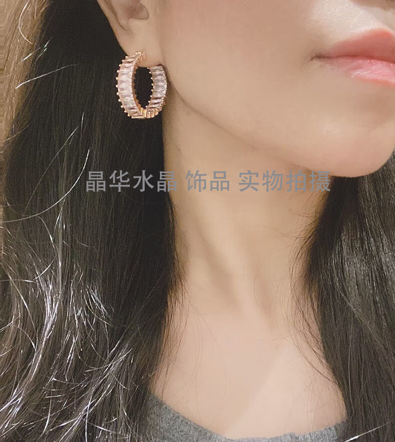 新款浪漫粉色璀璨水晶大圈满钻耳环女夸张夏季耳圈高级感耳钉耳饰