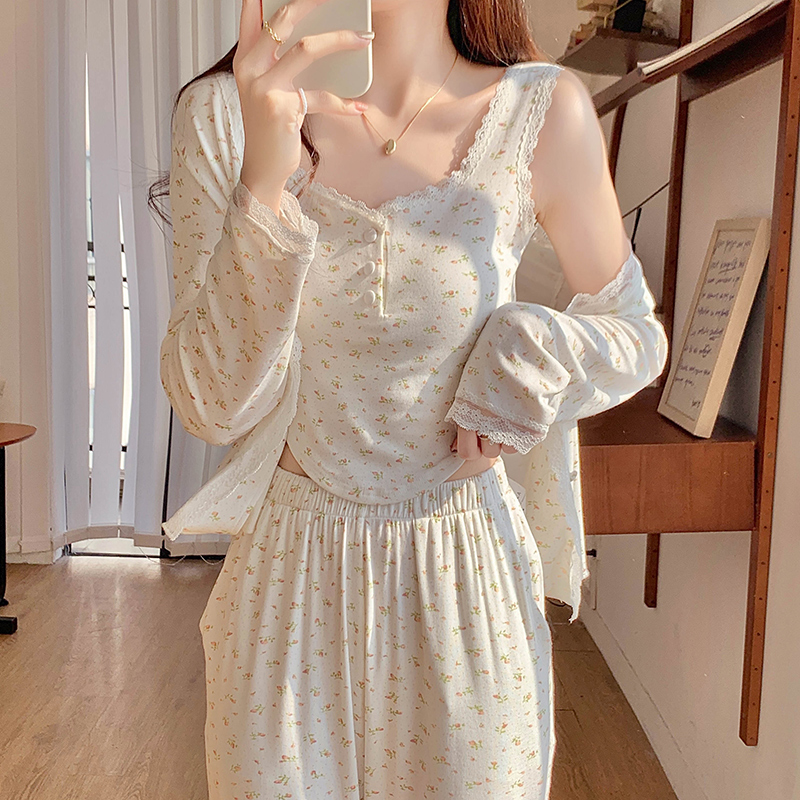 女莫代尔棉蕾丝花边睡衣三件套