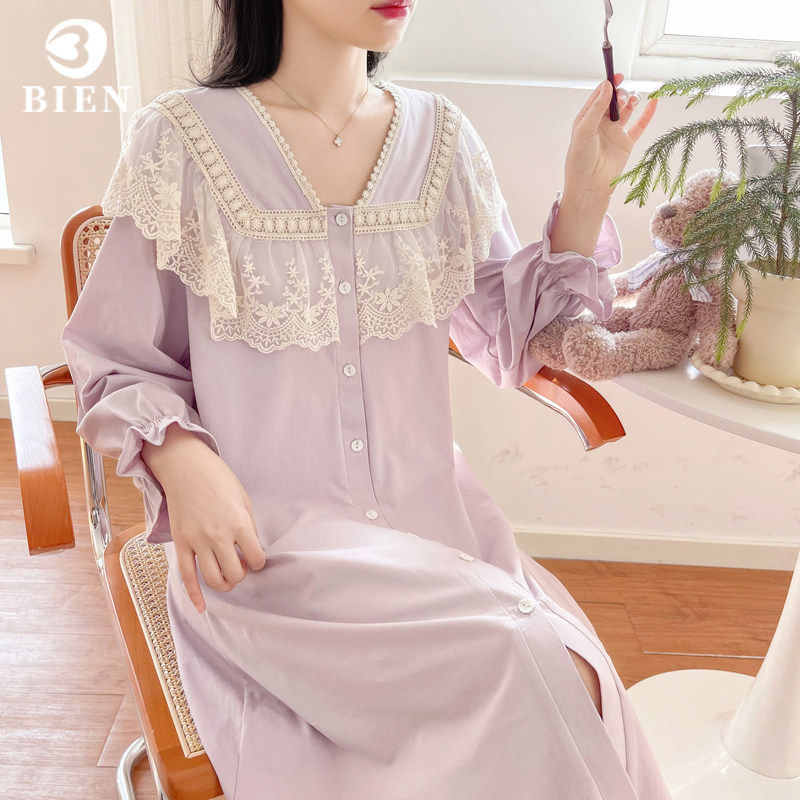 花边拼接海岛绒睡袍公主风女