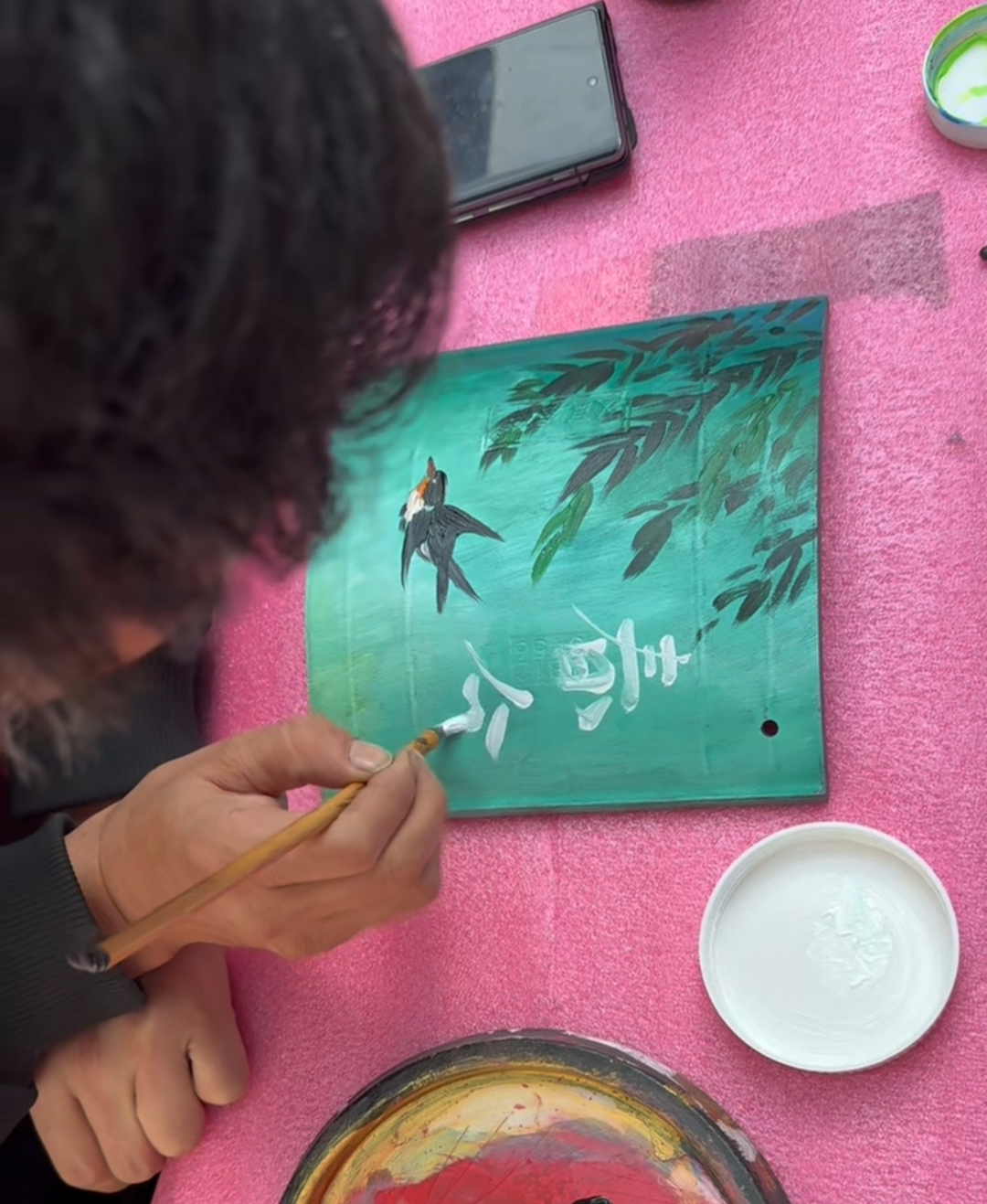 钻孔小青瓦带钉子孔板瓦古建瓦片儿童画画墙上墙面装饰挂瓦仿古瓦