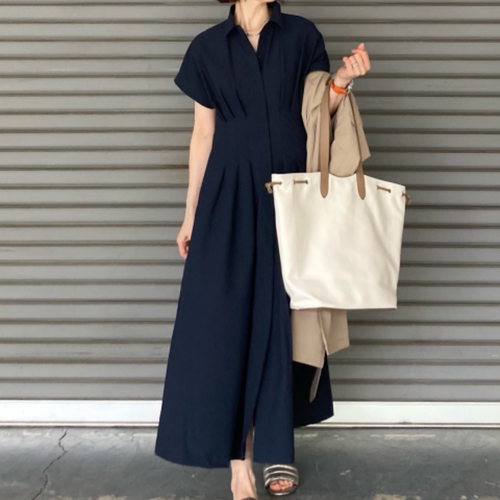 日本本土优衣库 芭蕾系列泡泡纱束腰 翻领连衣裙 483833