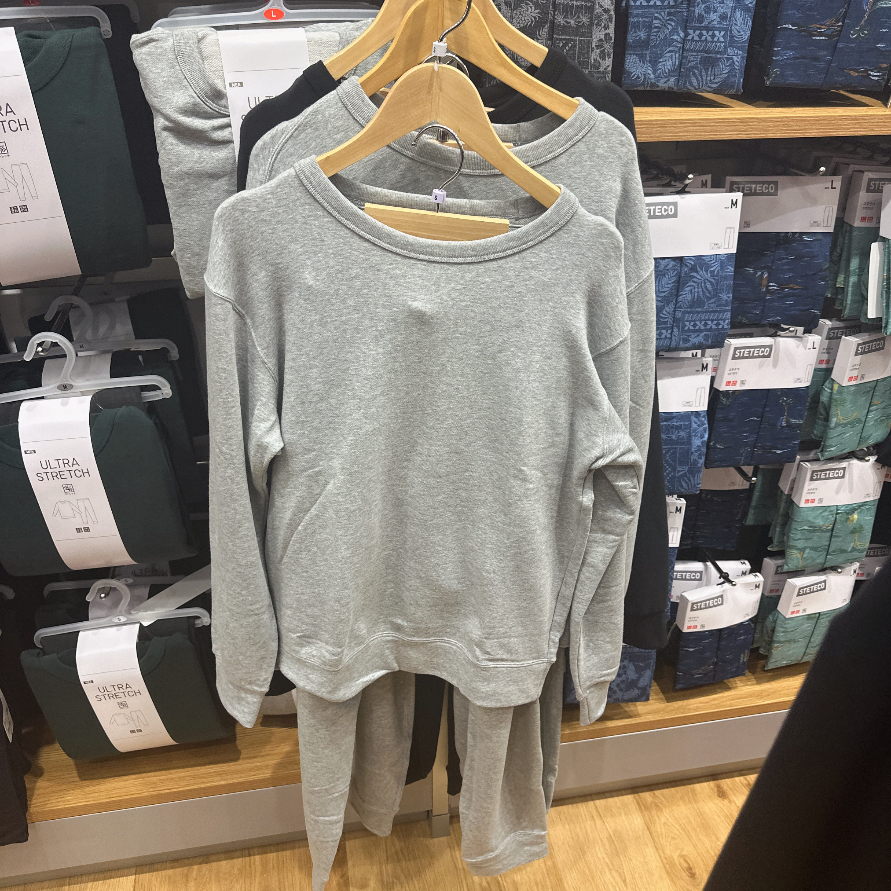 日本本土优衣库 秋冬男款高弹保暖家居服多色套装/睡衣 486480