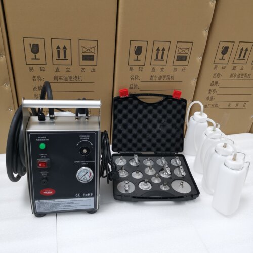 汽车刹车油更换机专用接头刹车油换油接头刹车油更换工具BFC9300