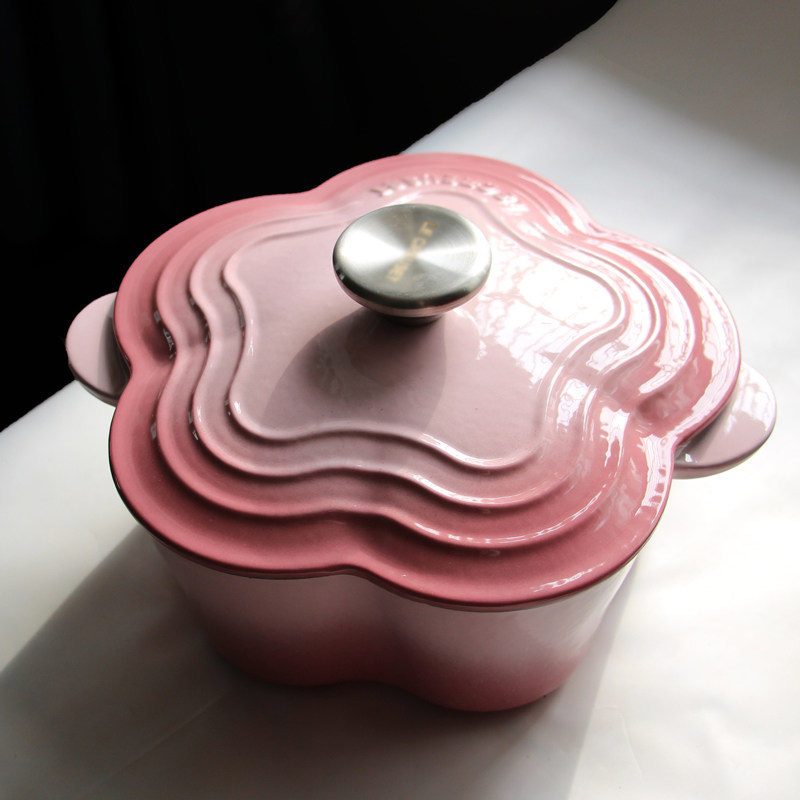 [新年焕新]酷彩LECREUSET花朵形20cm珐琅锅铸铁辅食甜品炖锅|msdalam kategori dapur/memasak Appliances, memasak Appliances, Periuk belanga/Pot/cerek, bekas rebus/periuk rebus/Tangbao - dari Buy2taobao.com untuk memberikan perkhidmatan ejen Taobao profesional membeli