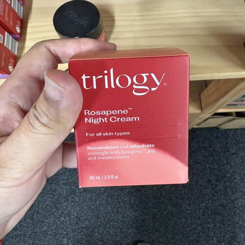 新西兰直邮Trilogy趣乐活矿物幻彩保湿/温和补水面膜面膜60ml