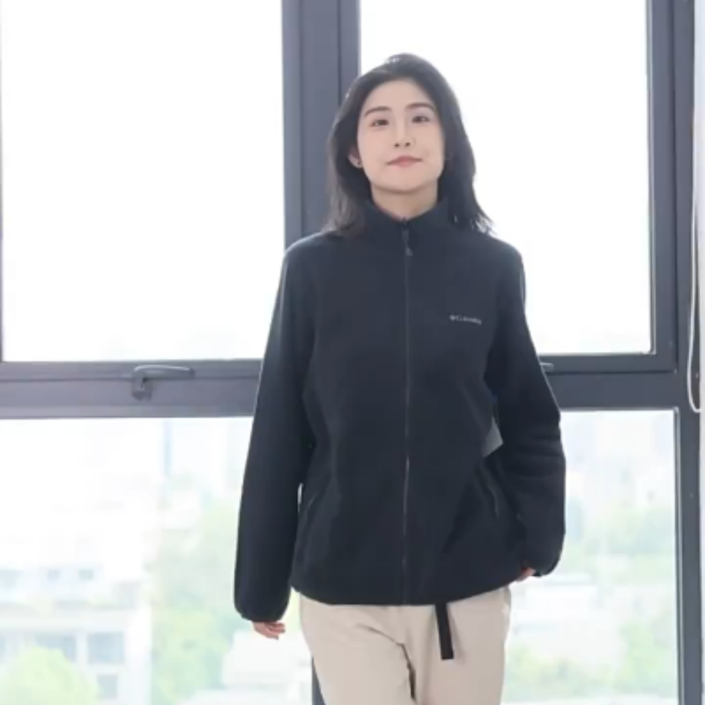 哥伦比亚户外女士保暖立领抓绒衣