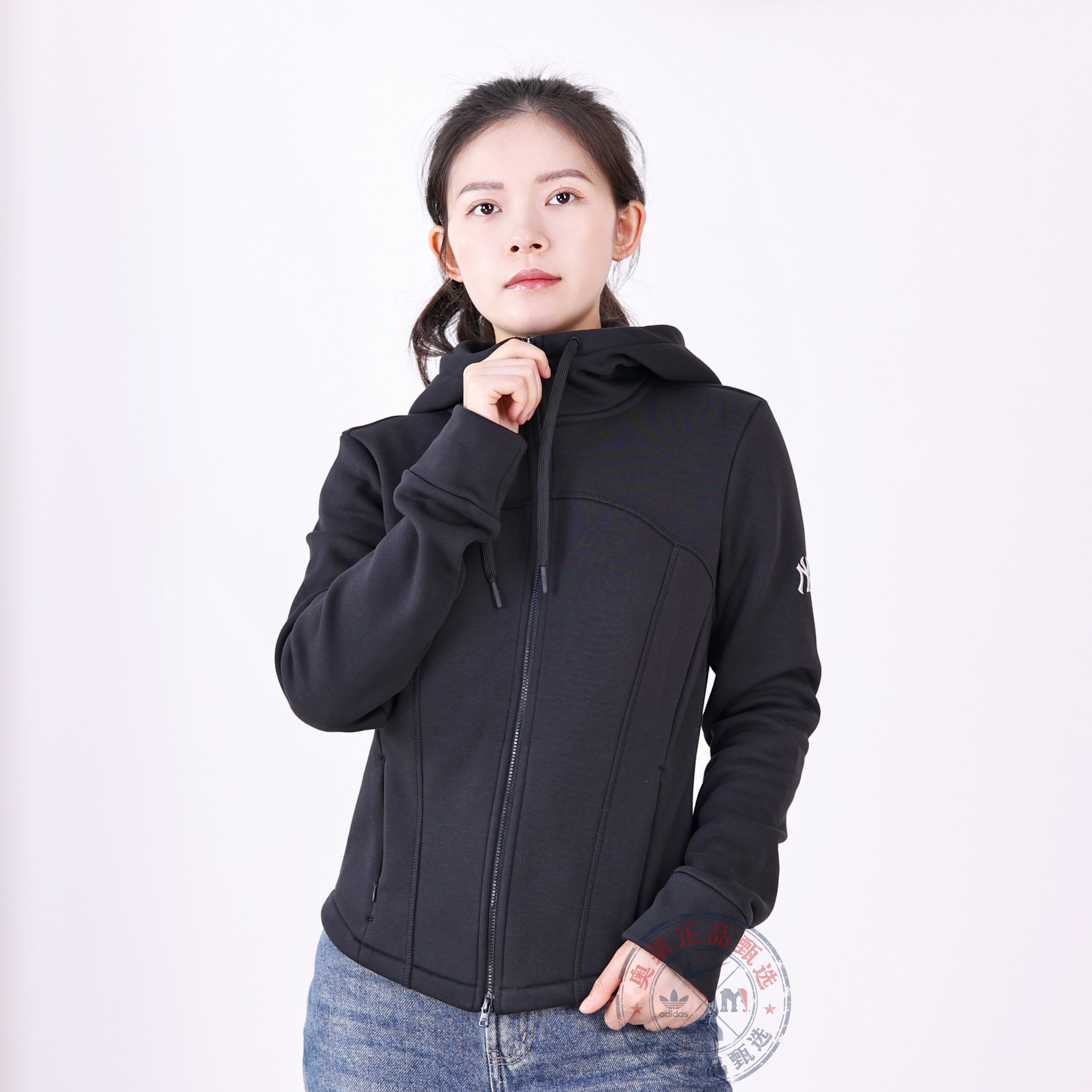 MLB女士连帽开衫保暖卫衣