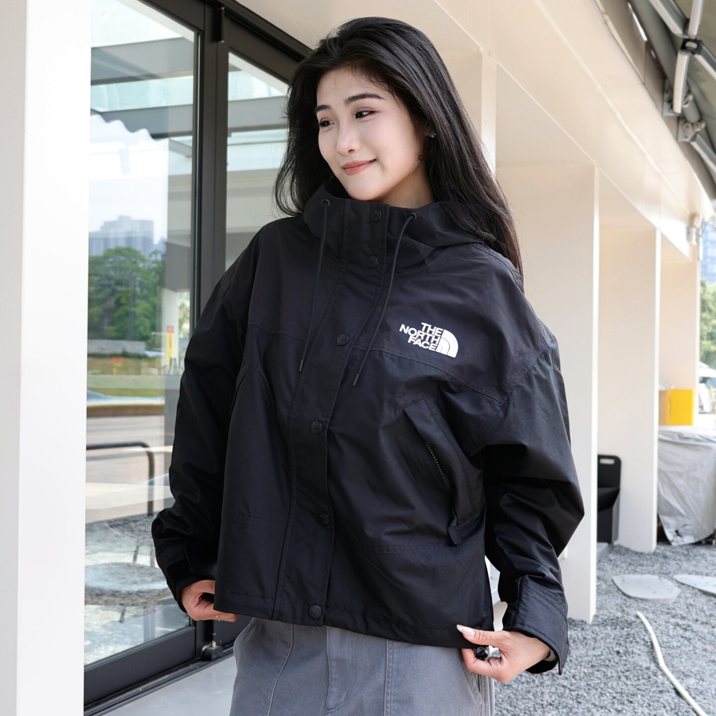 TheNorthFace北面冲锋衣女士25新款户外防水拒风硬壳夹克外套8DGK