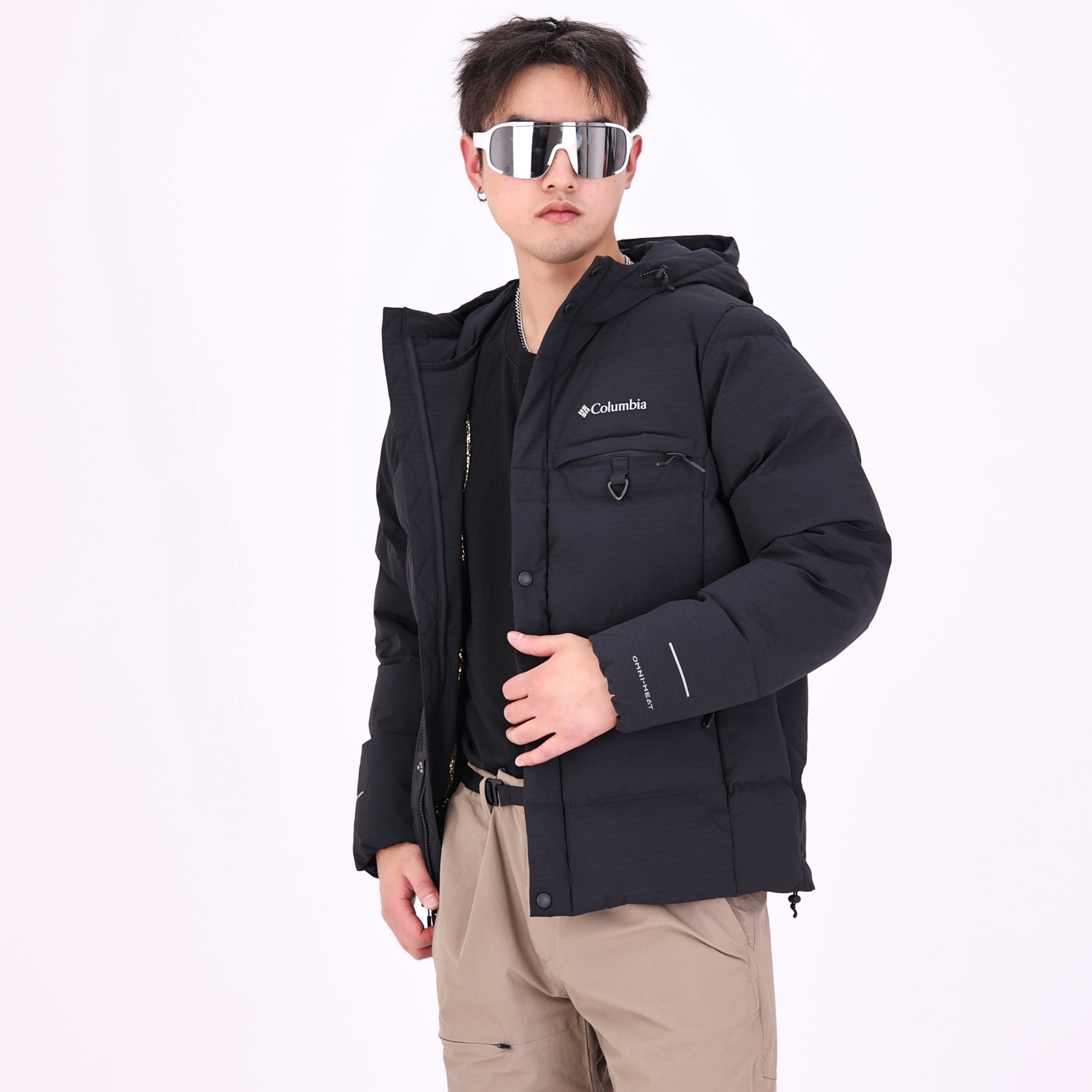 哥伦比亚户外情侣拒水保暖羽绒服