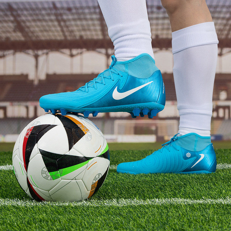 NIKE耐克足球鞋男款冬季新款训练比赛轻便耐磨运动钉鞋FJ2585