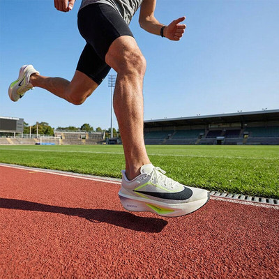 耐克男子公路竞速回弹休闲运动鞋