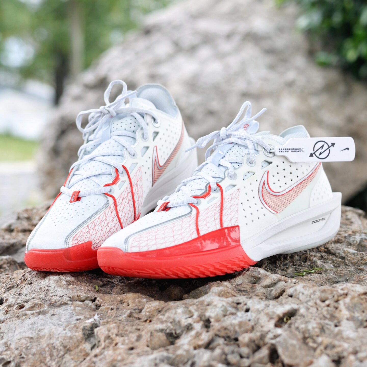 NIKE耐克篮球鞋男女OUTLETS G.T.CUT 3抗扭透气缓震运动鞋DV2918