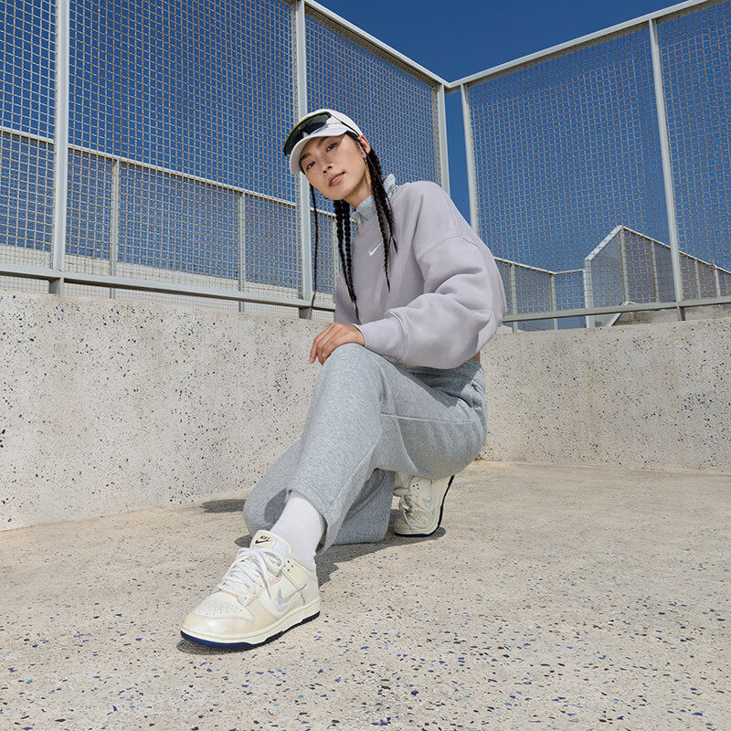 NIKE耐克女子25冬季新款DUNK LOW运动鞋低帮舒适休闲鞋板鞋IM6571