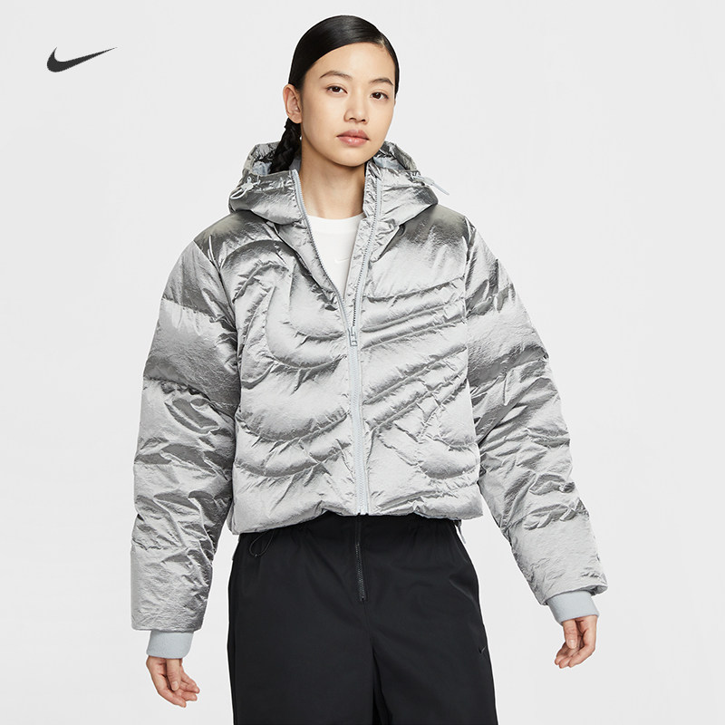 耐克女款运动休闲保暖羽绒服外套