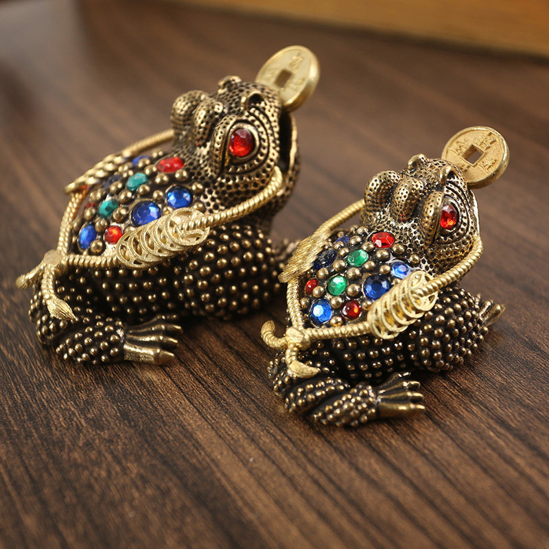 黄铜镂空镶钻招财金蟾摆件桌面装饰品小号衔铜钱三足蟾蜍中式复古