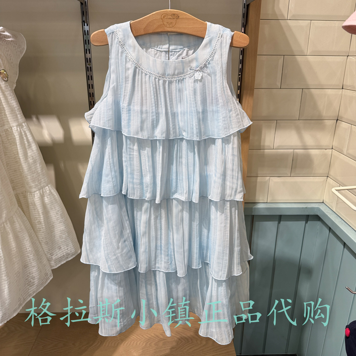 PawinPaw童装夏女童甜美无袖衣裙