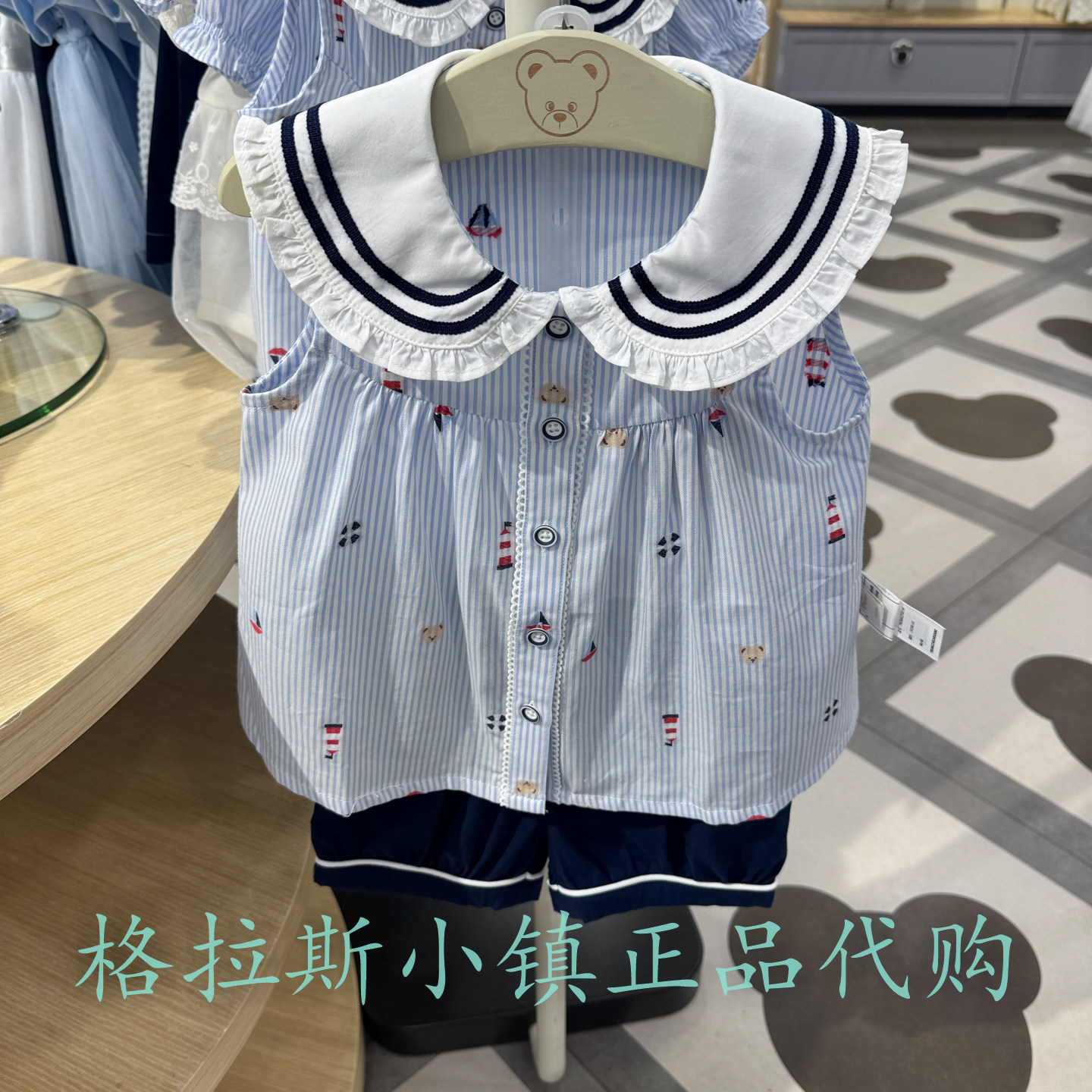 PawinPaw婴童夏女宝衬衫短裤套装