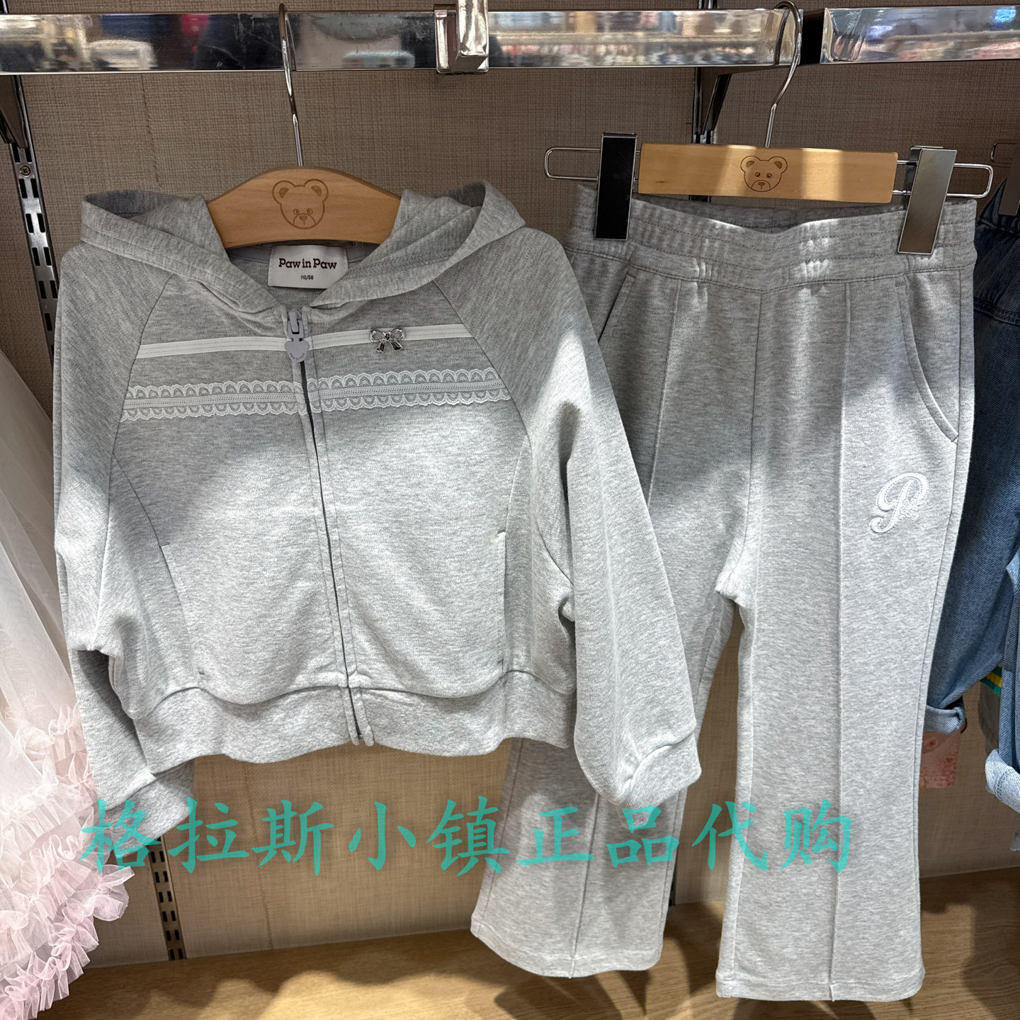PawinPaw26年夏女童休闲运动套装