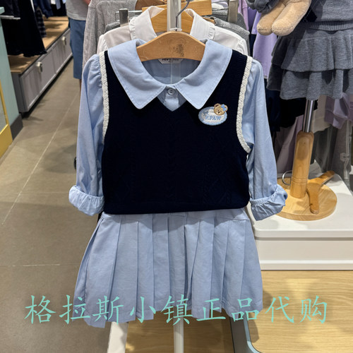 PawinPaw童装秋女童两件套连衣裙