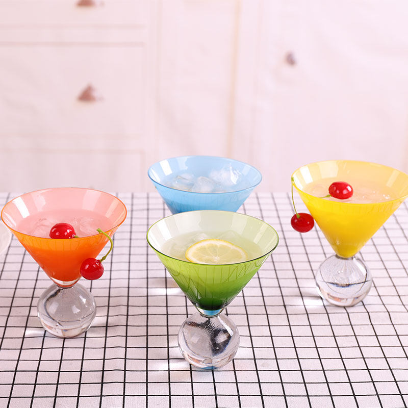 新款出口喇叭马提尼酒杯 三角鸡尾酒杯玛格丽特酒杯 甜品碗 彩色