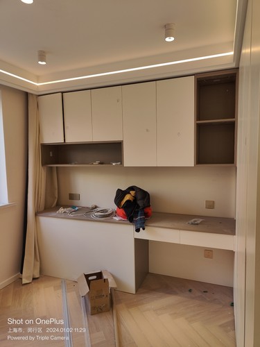 上海出租房翻新施工队二手房装修办公室店铺厨房卫生间改造公司