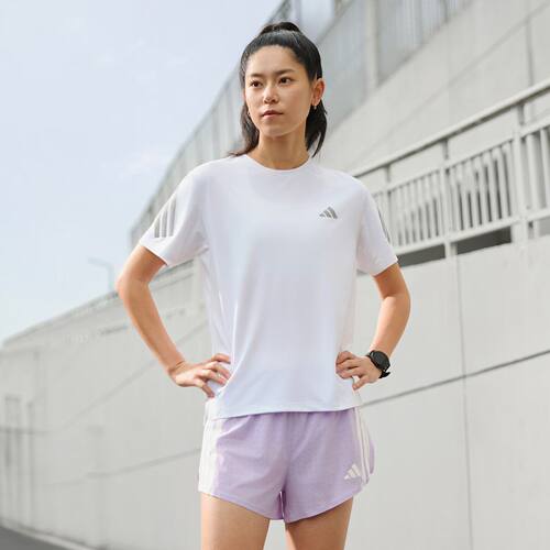 阿迪达斯女速干跑步短袖T恤