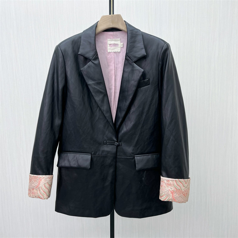 芭●2025秋季新品 皮衣西装外套女时尚休闲经典宽松通勤西服5522