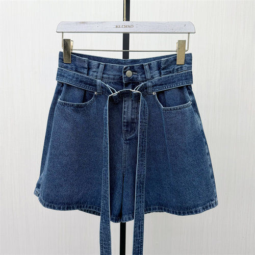 香●2026夏季新品 牛仔短裤女复古高腰显瘦直筒休闲阔腿裤3195
