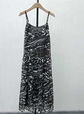 S●2025秋季新品 法式雪纺吊带连衣裙女修身显瘦无袖a字长裙823