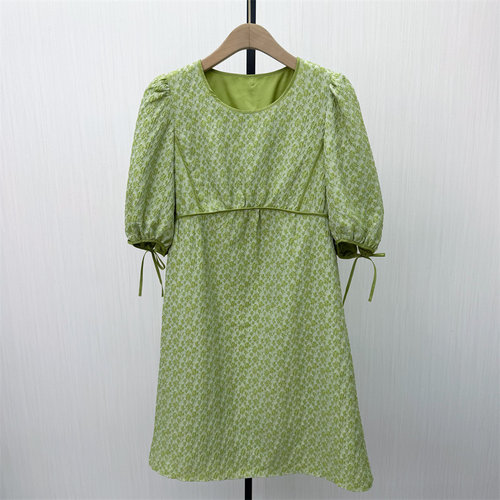 真情●2026春季新品 法式泡泡袖连衣裙女气质淑女显瘦a字裙0445