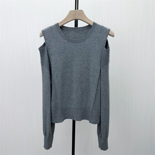 迪●2026春季新品 露肩打底衫女修身显瘦内搭长袖针织衫上衣7152