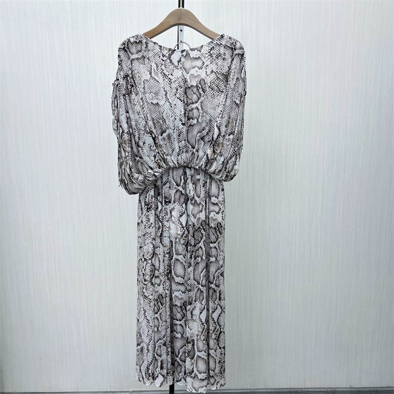 艾●2025夏季新品 套装裙子女设计感小众宽松别致连衣裙两件套520