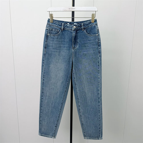 恩●2026冬季新品 直筒小脚牛仔裤女高腰显瘦修身长裤铅笔裤700