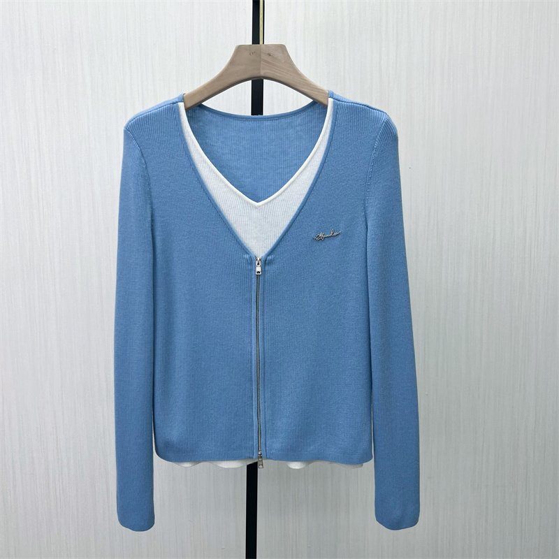 良月●2025春季新品 长袖针织衫女假两件修身显瘦打底衫上衣1552