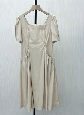C●2025夏季新品 法式方领连衣裙女气质显瘦小清新a字茶歇裙7319