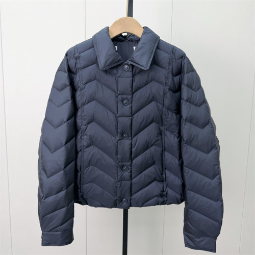 S●2026冬季新品 轻薄羽绒服女宽松短款百搭轻便保暖防寒外套769