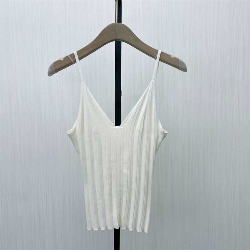 S●2025秋季新品 短款针织背心女修身显瘦打底内搭无袖吊带579