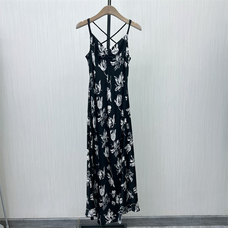 KA●2025夏季新品 法式碎花吊带连衣裙女修身显瘦无袖长裙2332