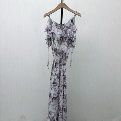 S●2026夏季新品 法式碎花吊带连衣裙女修身显瘦无袖a字长裙952