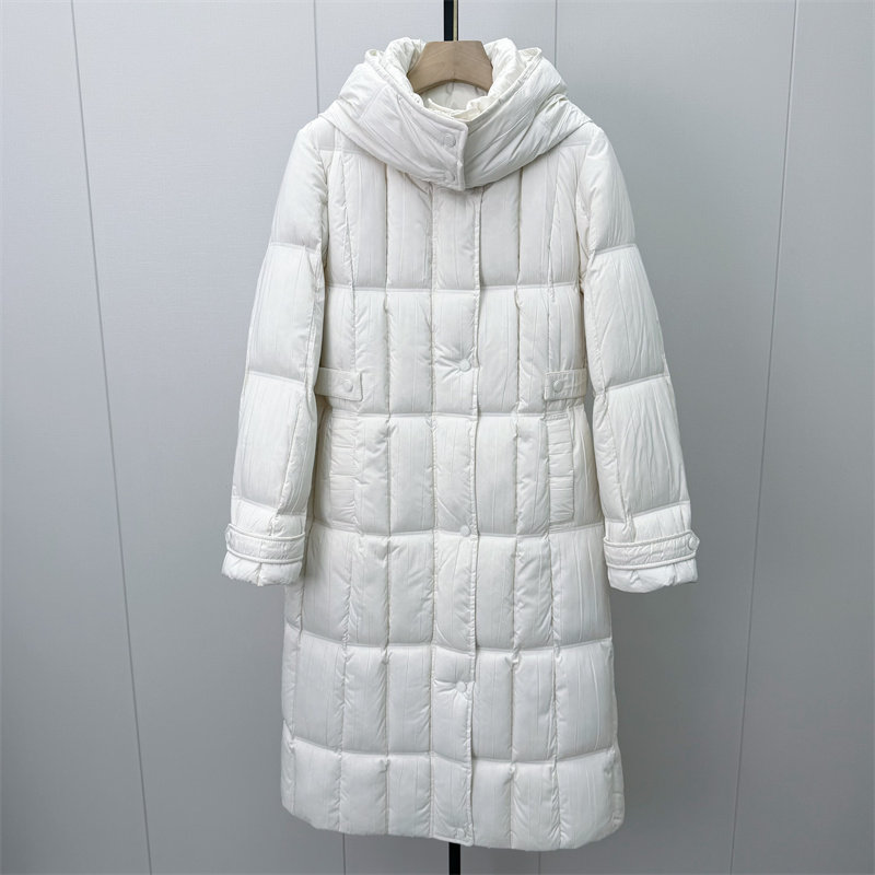 恩●2026冬季新品 羽绒服女时尚长款宽松连帽加厚保暖鸭绒外套807