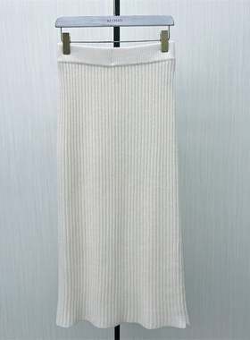 良月●2025冬季新 绵羊毛针织半身裙女修身显瘦气质直筒长裙8114